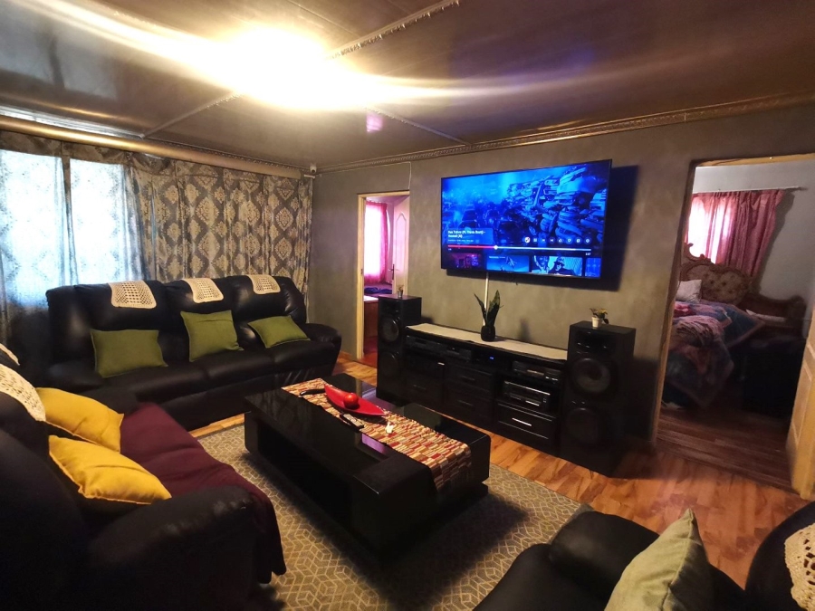3 Bedroom Property for Sale in Kwazakhele Eastern Cape